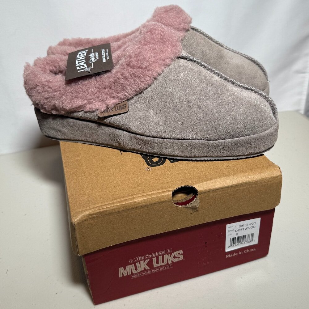 MUK LUKS Woman's Serafine Clog Slipper, Driftwood | Size 9
